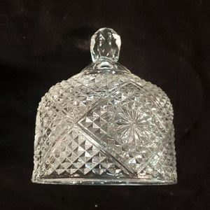 Cut crystal domed lid 4-1/2" tall.